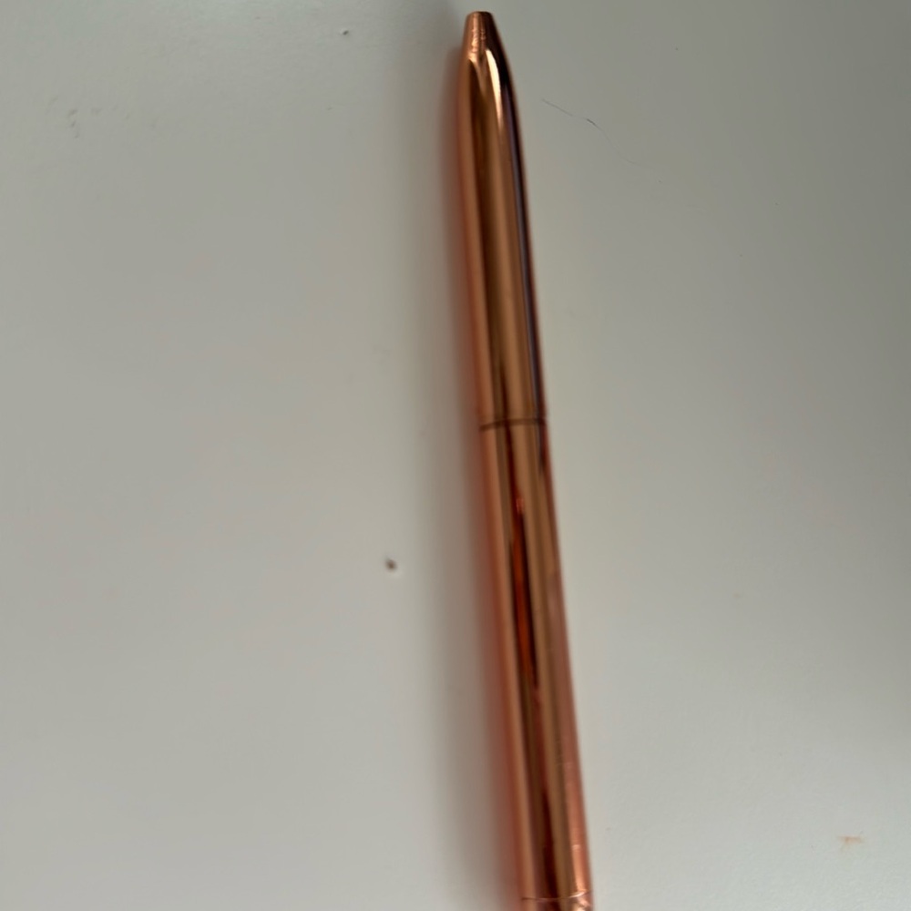 Rose gold accent pen